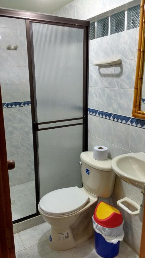 Finca Turistica Los Rosales ペレイラ エクステリア 写真